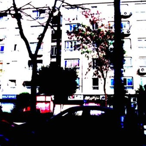 ٣٠٠ مرة