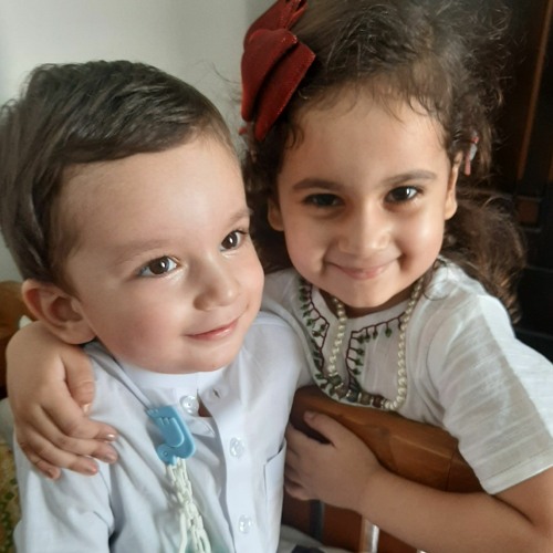 لم يأت نظيرك في نظر مثل تو نہ شد پیدا جانا