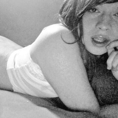 Ayesha Erotica - Dicktator (Demo Mix)