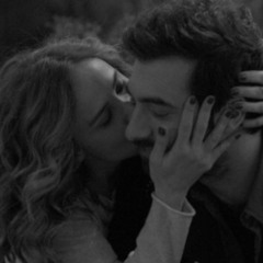 انت السبب في الحب وكل ماجرالي!