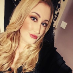 Lareena Mitchell - Abba Medley