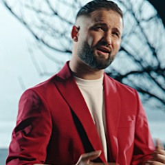 Afara sunt oameni reci