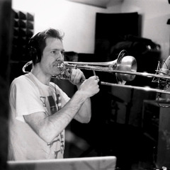 CHAMP SONORE DIM 8 MARS 2026