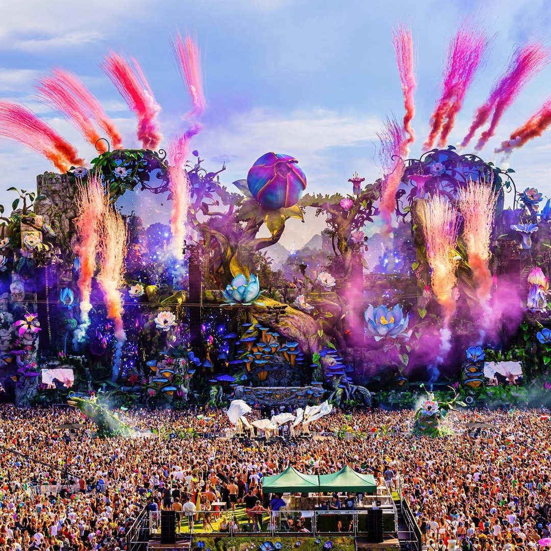 TOMORROWLAND セット販売 Stream 💸 SOPH FLAN 💸 | Listen to TOMORROWLAND 2024 LIVE SETS