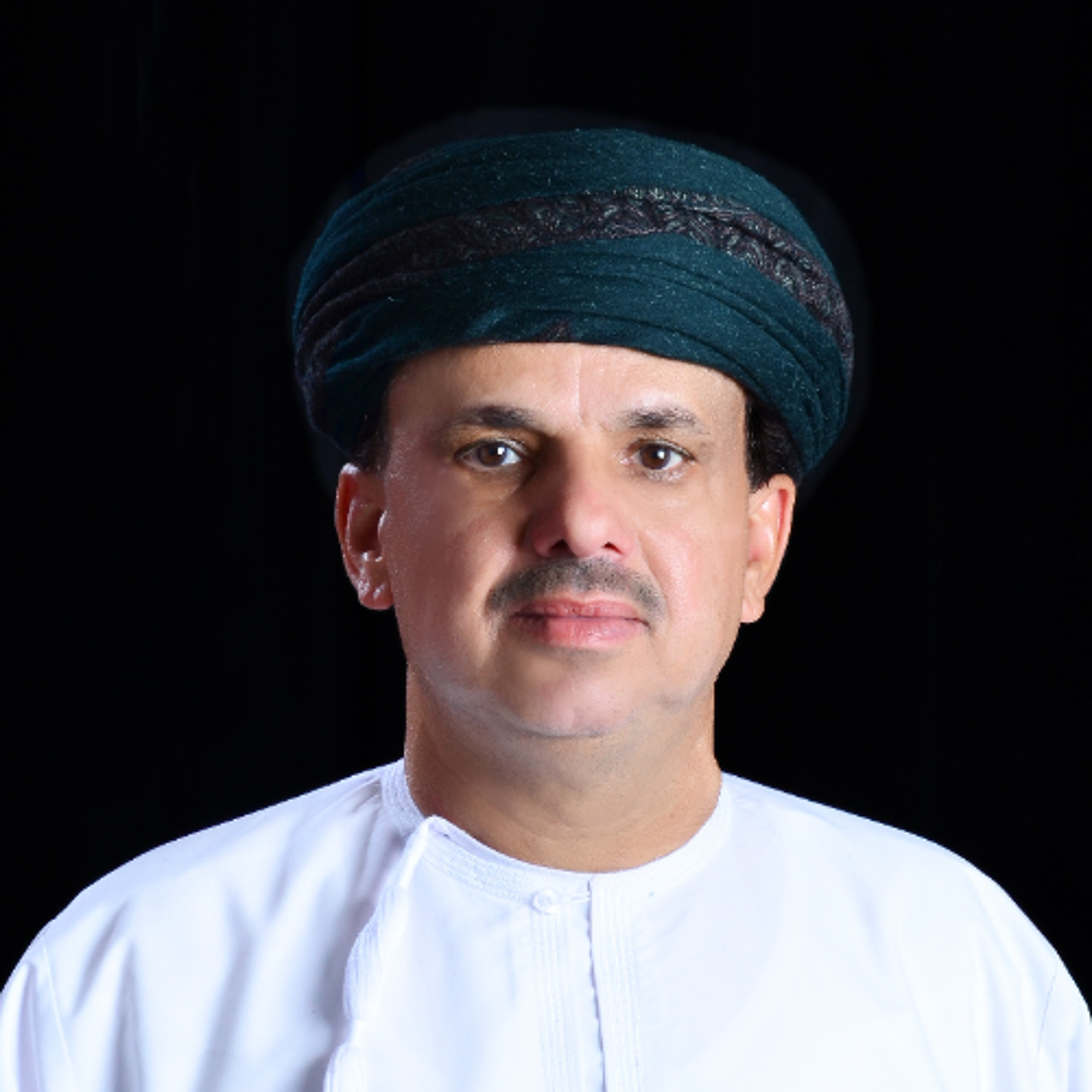 أمن الخليج بين مخاطر التواجد الأجنبي وخيار الوحدة _ بقلم د. محمد المشيخي episode artwork