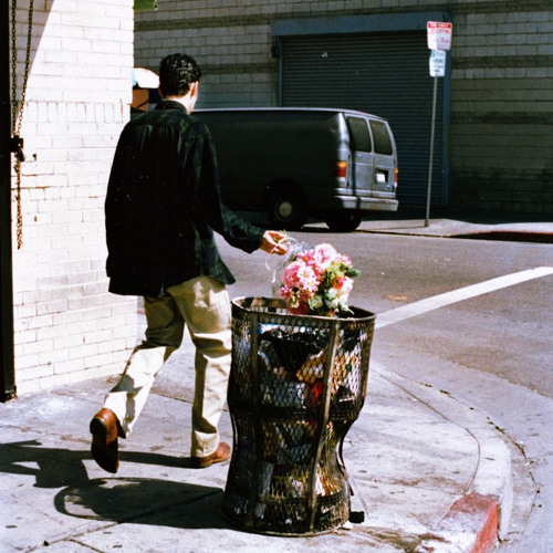 مصير الوقت ينسيني جروحك