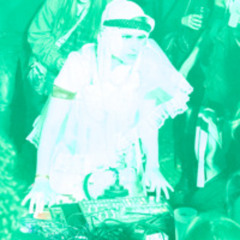 ZARA PAZ - LUFF 2024 - JOUR 4 - SALLE DES FÊTES