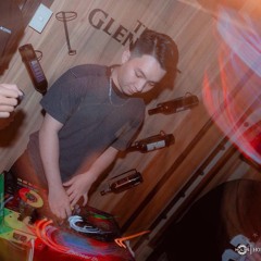 CÔNG TỬ BỘT VOL.9 -  PHÔ MAI CON BÒ CƯỜI  - NONSTOP VIETMIX 2K26 -  HUNGDAIBANG MIX.MP3