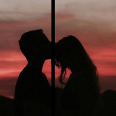 "سكنّي الليل بغيابك رحلت ومات مصباحي".