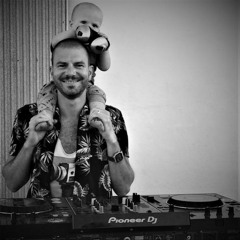Time & Space 013 - JR Hartley