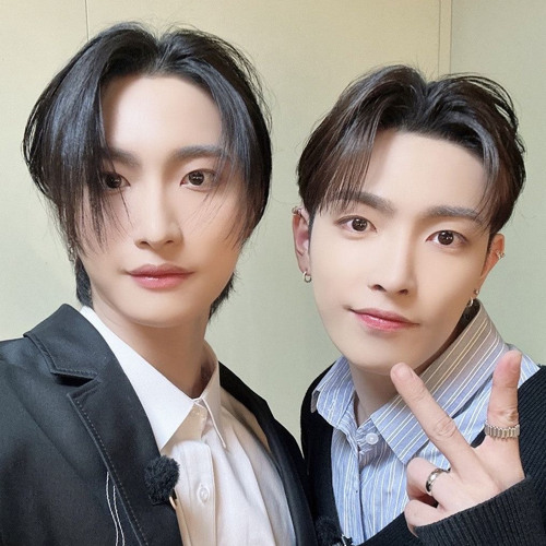 SEONGHWA ATEEZ THE WORLD EP.1 MOVEMENT JAPAN FC limited POB