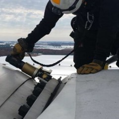 Wind Spotlight: RAD Torque debuts its latest battery-powered torque wrench