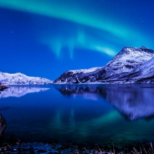 a hint of aurora borealis