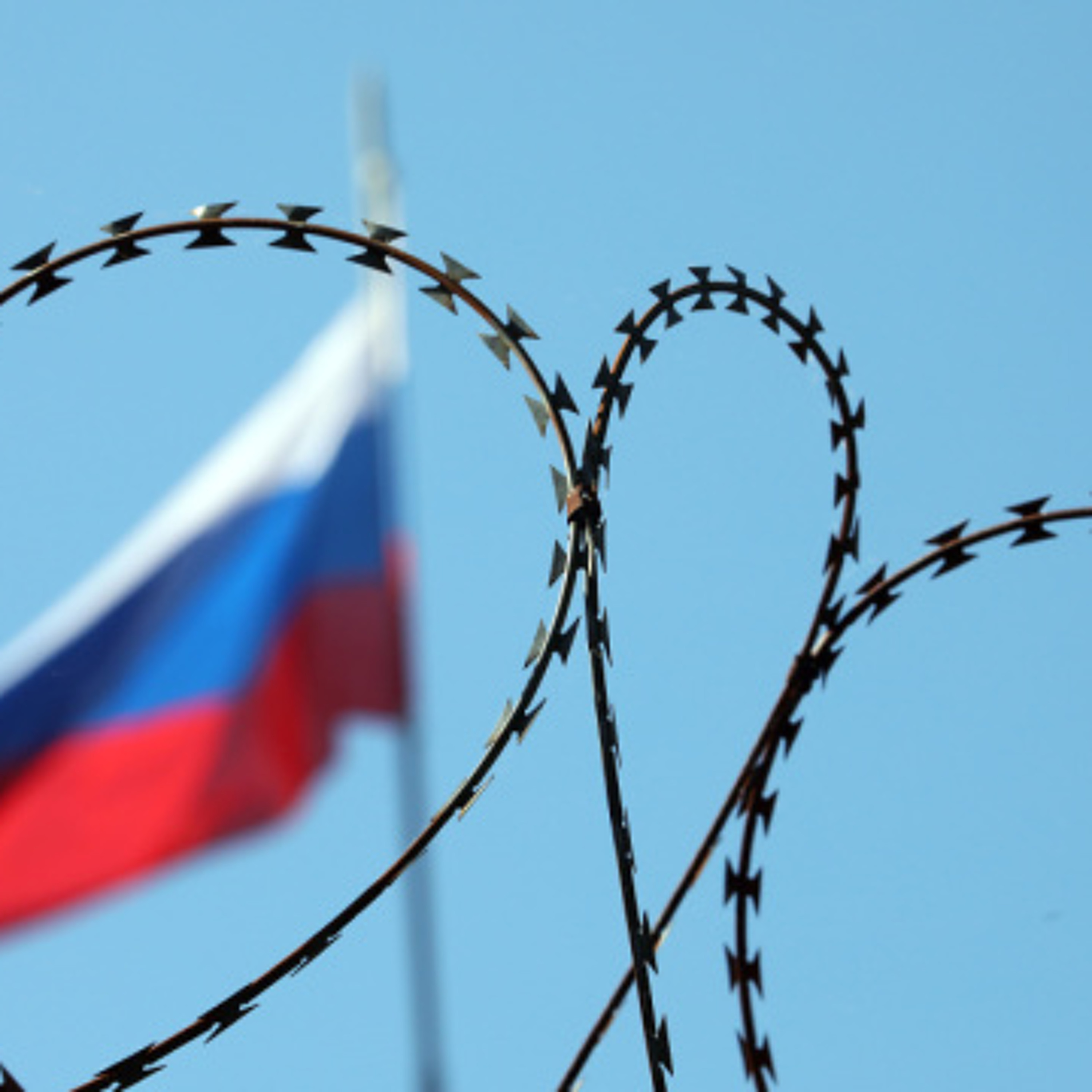 Союзники Росії можуть дати їй зброю, а гроші — ні, — Іван Ус про дефіцит бюджету РФ episode artwork