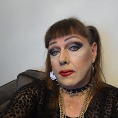 Exite me - Featuring Linda Diamondsky