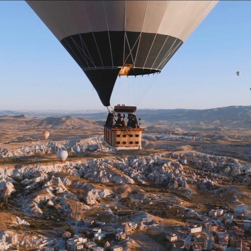 Ben Böhmer - Hot Air Balloon Over Cappadocia, Turkey (Cercle) 🔥 More music - t.me/edm_sets 🔥