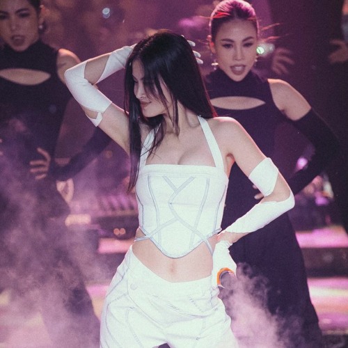 Đông Nhi - Có Những Yêu Thương Nào (Remix 2022 Ver.)