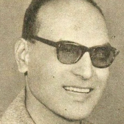 رُويدَكِ أيتها الشاعرة .. ثَملتُ بأنغامكِ الساحرة ! (رسالة إلى أم كلثوم) - أحمد عبد القادر