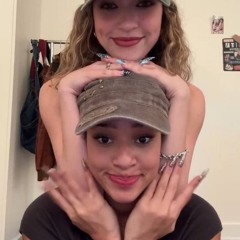 Fearless (cover) - Daniela Avanzini and Manon Bannerman