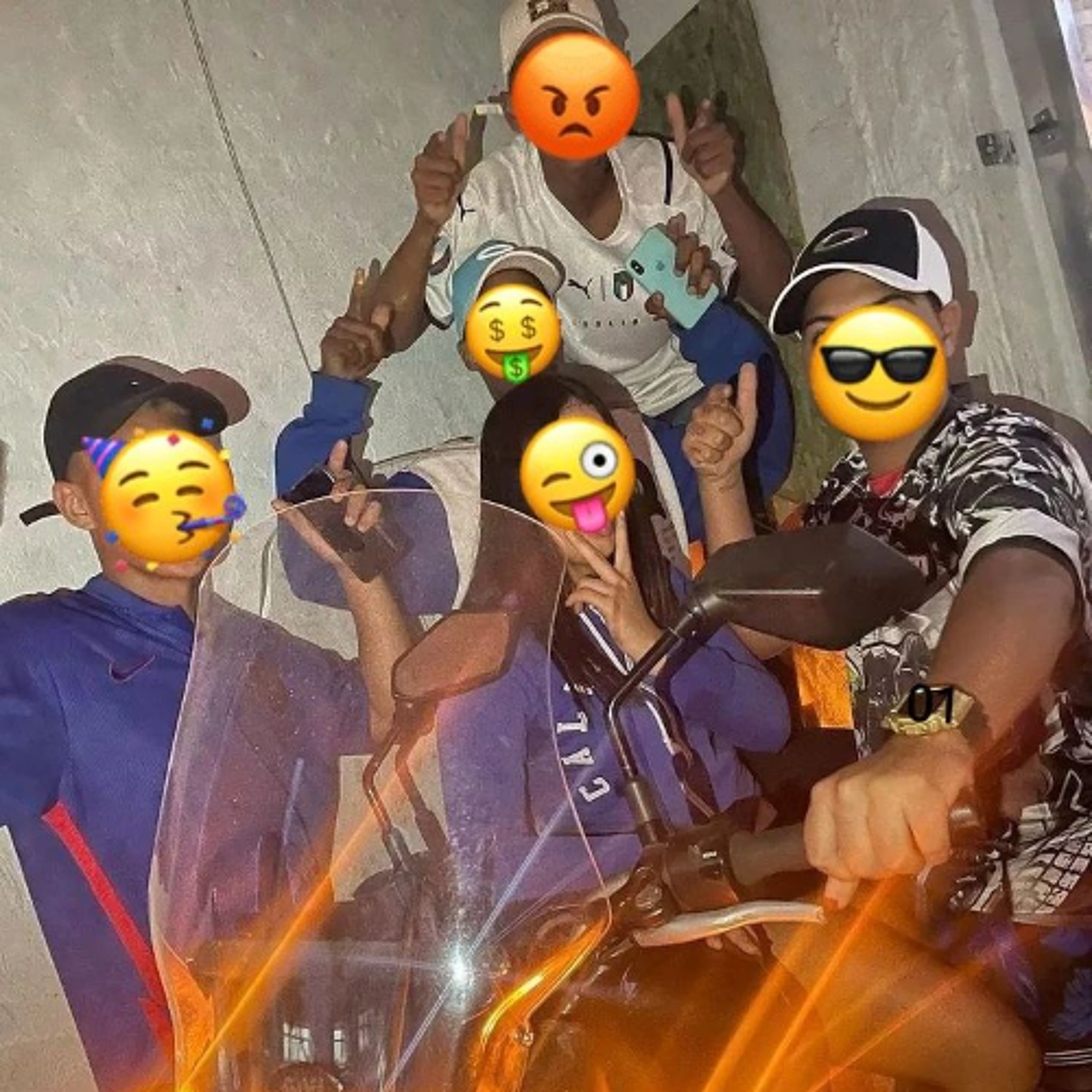 MC ROBA CENA - RALA A BUCETA NO CHÃO  ( DJS PSICO DE CAXIAS E JF 22 ) TIK TOK episode artwork