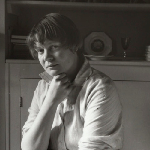 Iris Murdoch and the Virtues