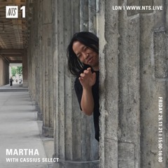 Martha w/ Cassius Select 261121