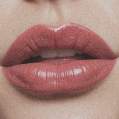 PUT YOUR LIPS ON MINE