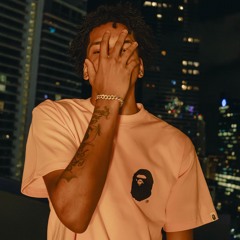 Uknow5 - Fat H0 (Prod.Bxrdo)