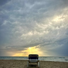 a-sparkling-city.mp3