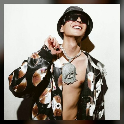 Slava Marlow Продакшен ✔ - YouTube