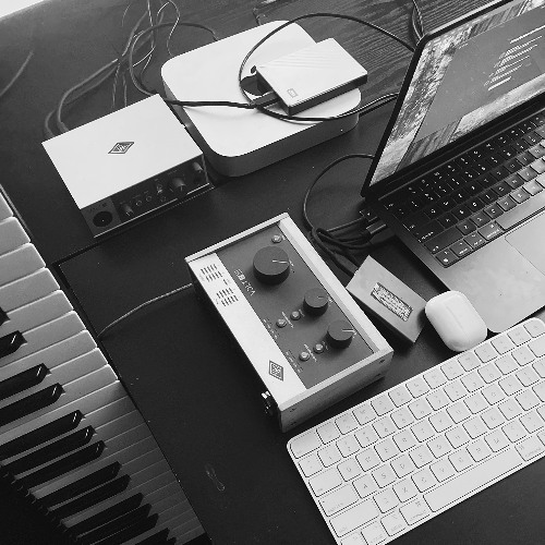 Cobblestone (Instrumental)