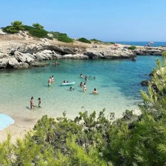 i tuoi occhi blu come il mare di Monopoli