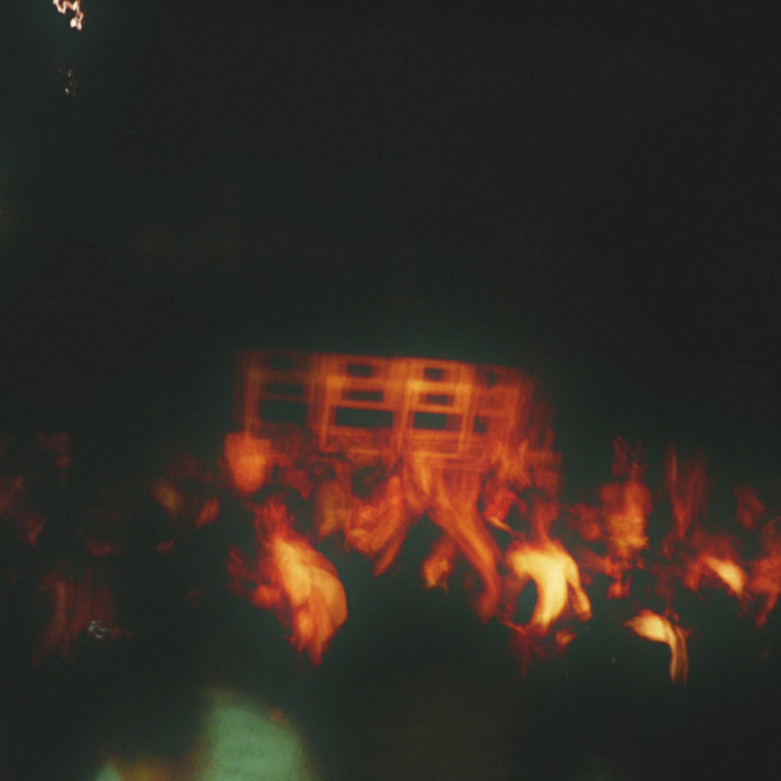 PREMIERE : Fabio FC - Fast Burning