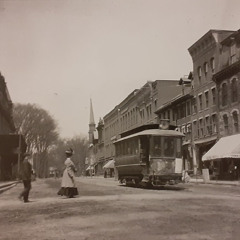 BHS e527-Coming of the Trolley 1895
