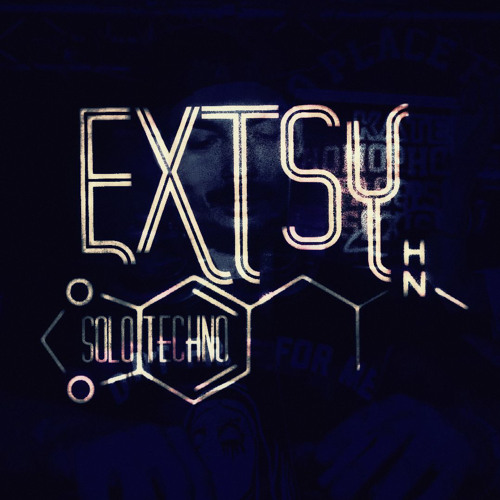 SOLO - EXTSY (145BPM) Hardtechno