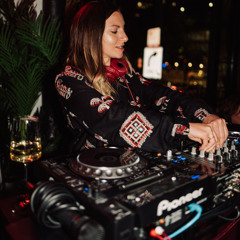 DEEP HOUSE LOUNGE + CHILL