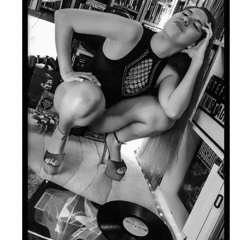 Grown Man Rap Show - Episode 425 - Tina Weymouth birthday tribute | DJ Toast