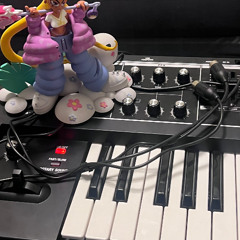 PHNTMZN - hollow drive (prod. phntmzn bR)