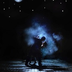 Dancing In The Moonlight