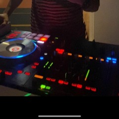 DJ YOGA [MIXTAPE FUNKOT PONTIANAK CITY FULL BASS 2022]