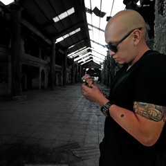 Sergio Avila OKTBËR Live Act