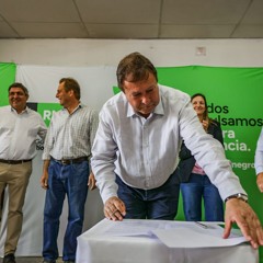 Alberto Weretilneck-Río Negro amplía la red de gas y el Hospital de Maquinchao