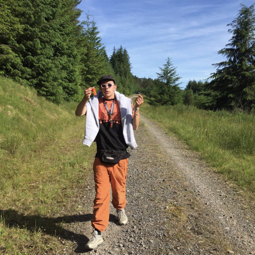 CLAPPERS & TOE TAPPERS