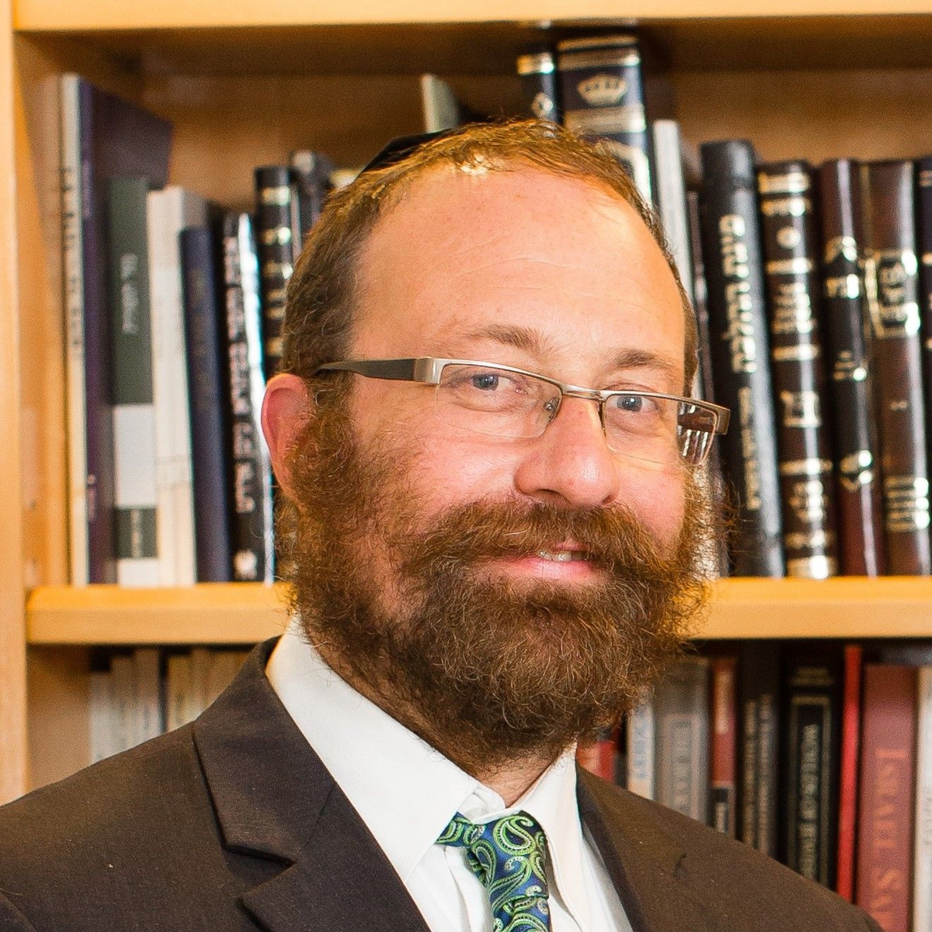 Rabbi Gestetner.  Parshas Kedoshim (5784); Keeping it real episode artwork
