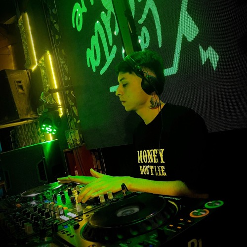 DALESARO // Set live in Sidérea Studio // 08/04/25