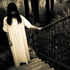 Dark Horror Piano "Ghostly Melody" Royalty Free Halloween Music