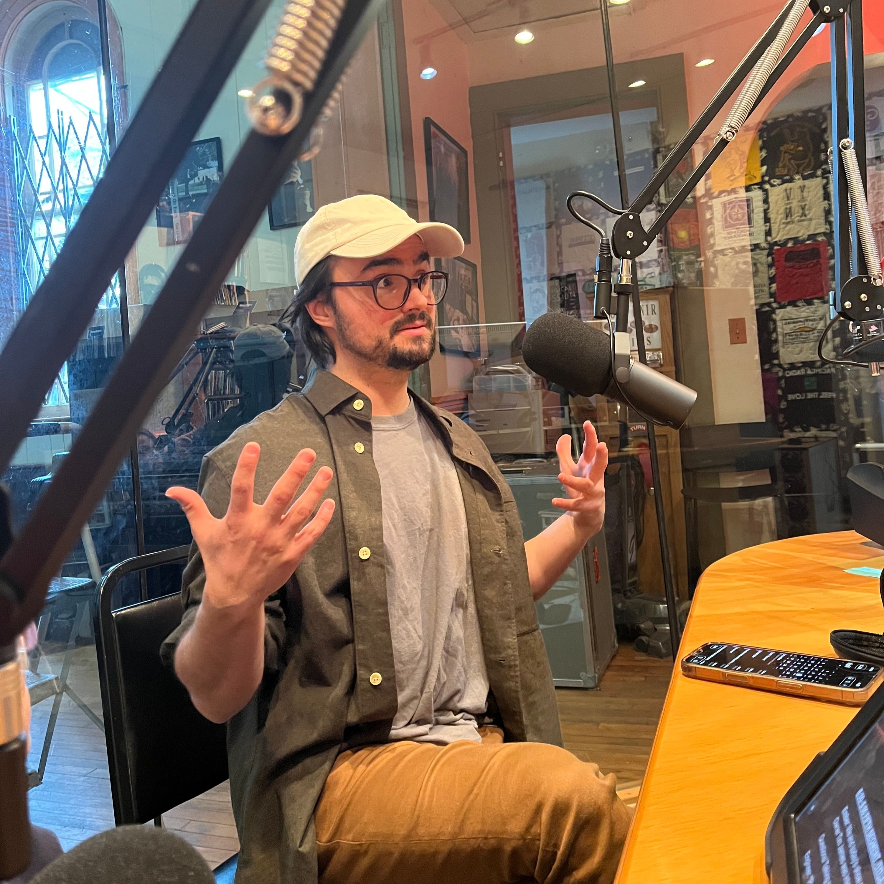 Rhis Tivey on Working with Voice, Body, and Ears episode artwork