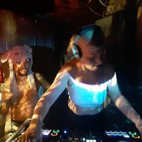 Cool Dj danielafrancesca ( Female Dj ) Dj Mixes 2025