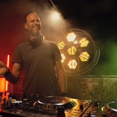 Generator Rome - Rooftop session