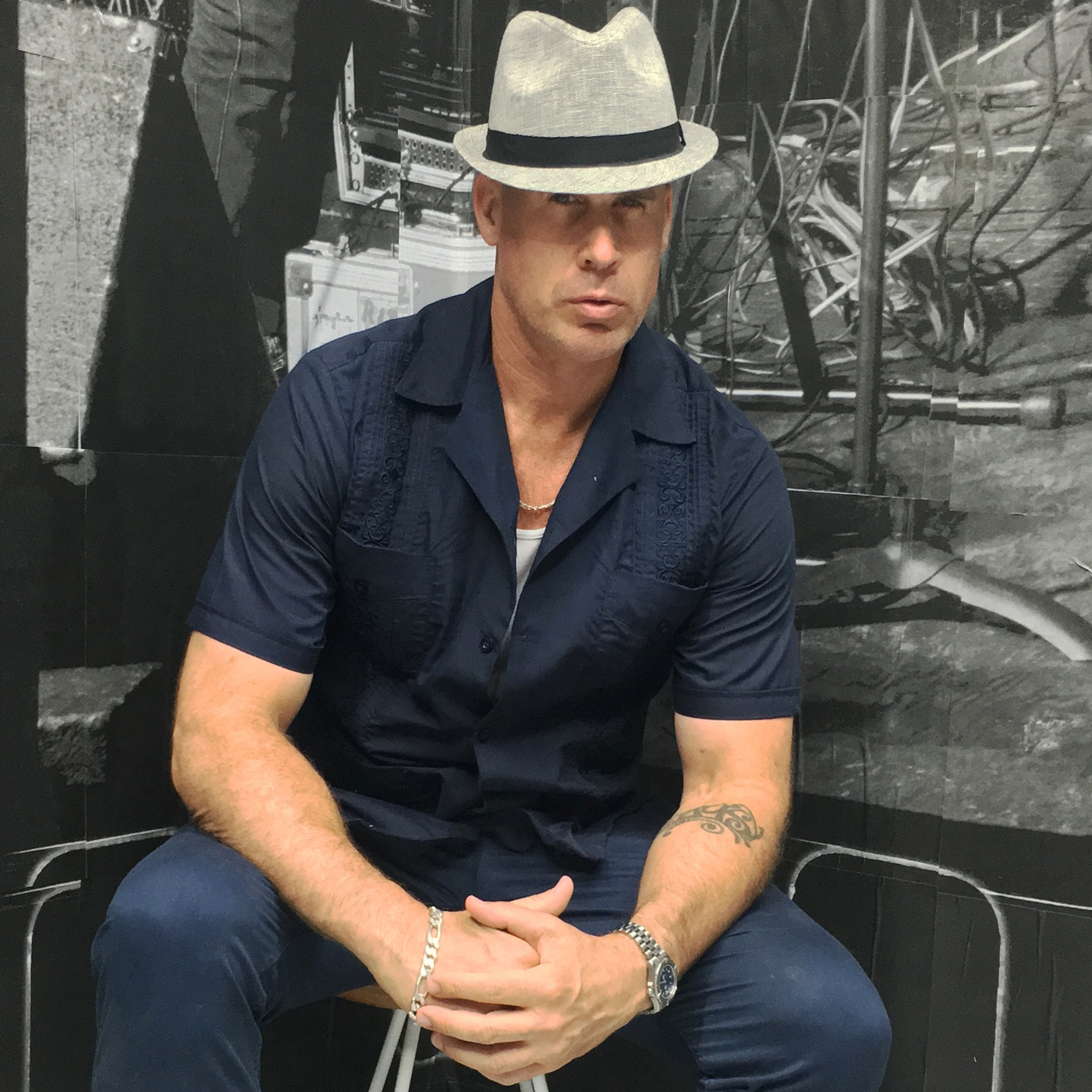 STEVE TRAVOLTA